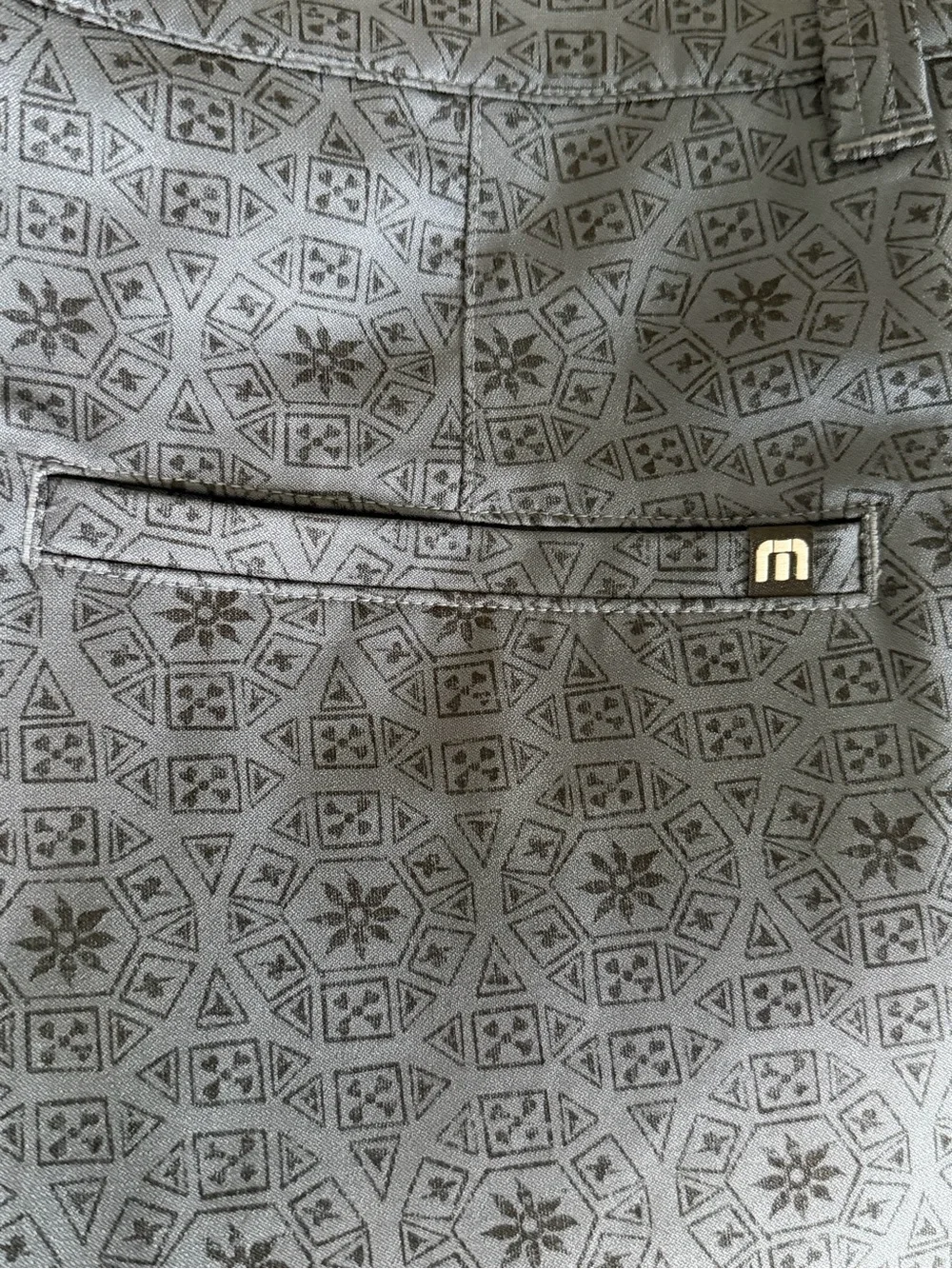 Travis Mathew Slate Blue Patterned Shorts with Logo Tab Size 36
